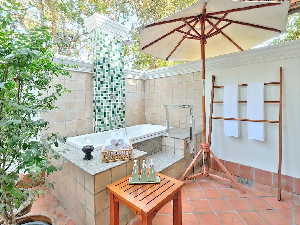 A suite at MonPanaNont