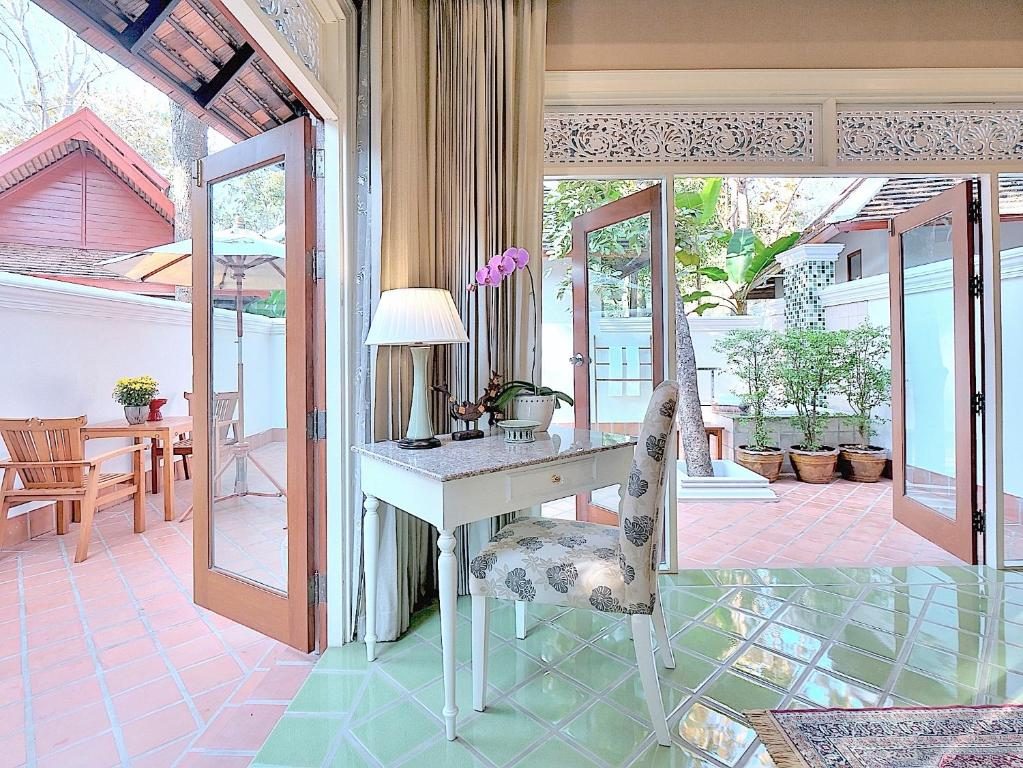 A suite at MonPanaNont