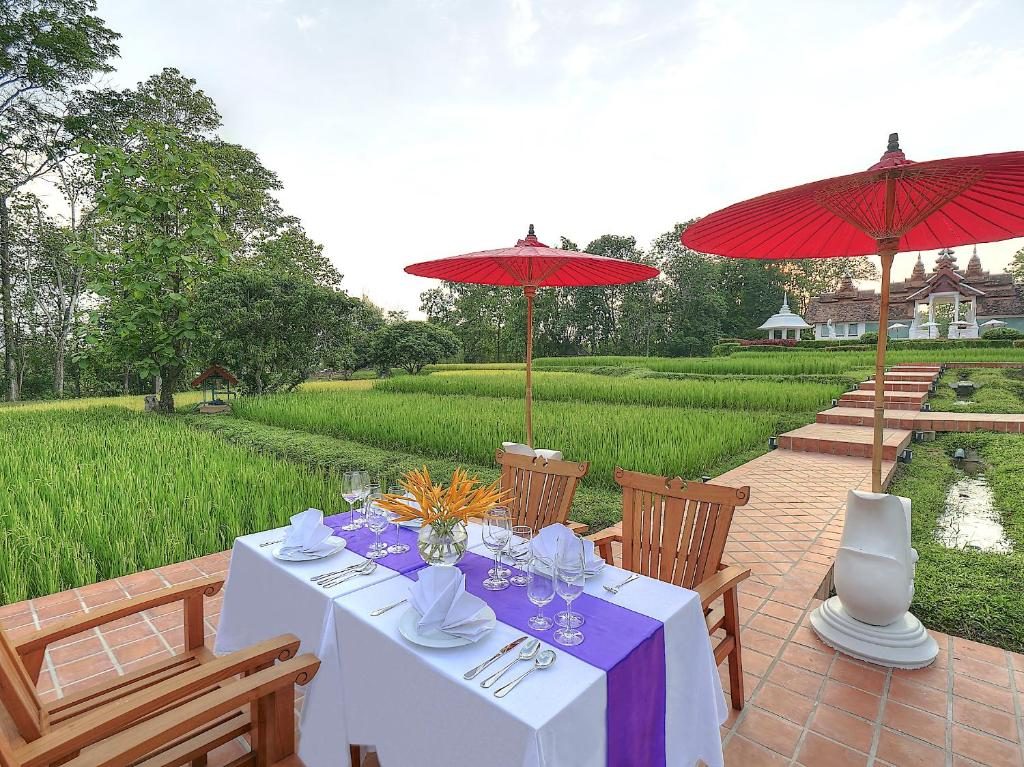Farm-to-table dining at MonPanaNont